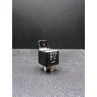 OLD COMMANDER 12V RELAY BLACK CUBE OLD COMMANDER 12V RELAY BLACK CUBE